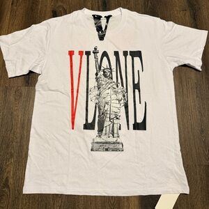 VLONE White Graphic T-Shirt for Men’s XL